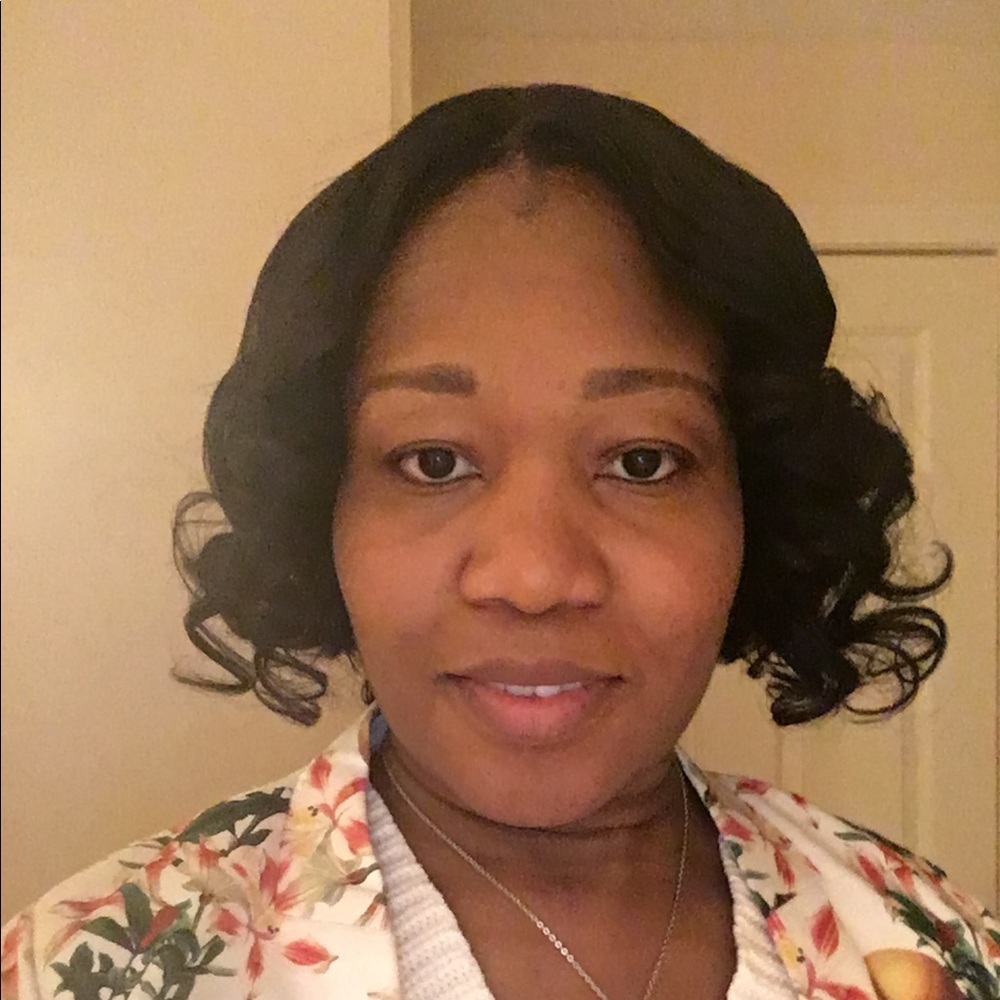 Meet your Posher, Tomi